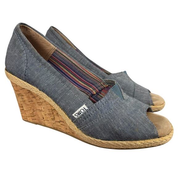 Toms Cork Espadrille Wedge Blue Denim Peep Toe Slip On Shoes Womens sz 7.5 - Picture 1 of 16